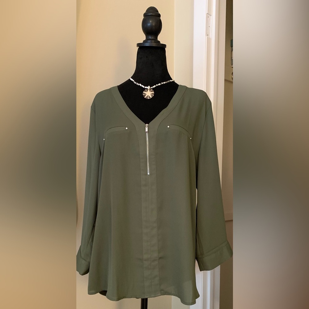Stitch Fix Fortune + Ivy Rebekah Zipper Detail Mixed Material Blouse